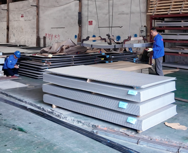 How to Choose Stainless Steel Manufacturers in China: A Practical Guide for Global Buyers